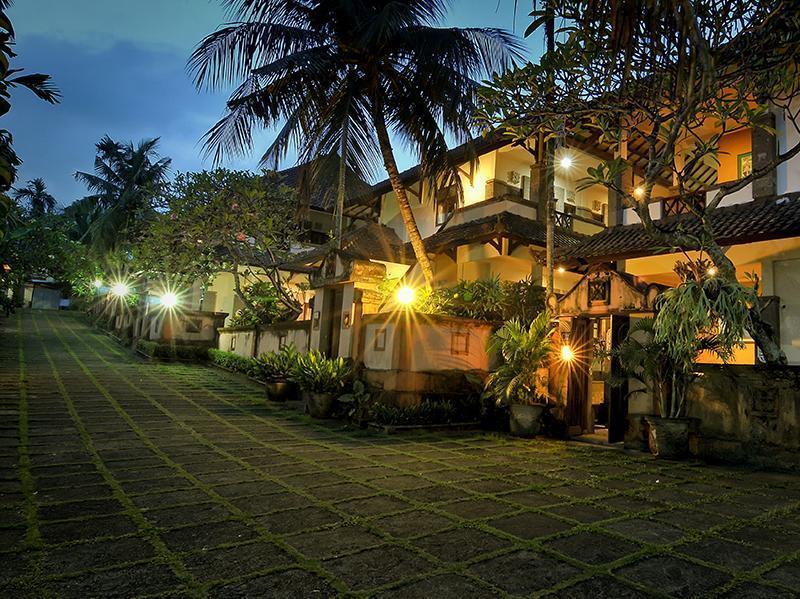 Dewi Sinta Hotel And Restaurant Tanah Lot Екстериор снимка